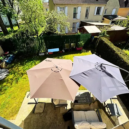 6 à La Maison! De Paris à Hébergement de vacances Champs-Sur-Marne